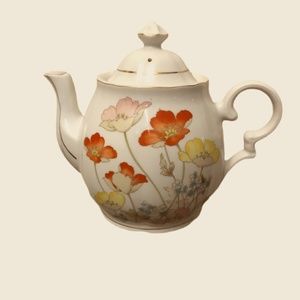 Teapot  4 Cup Yellow /Orange Poppies with Gold Detail